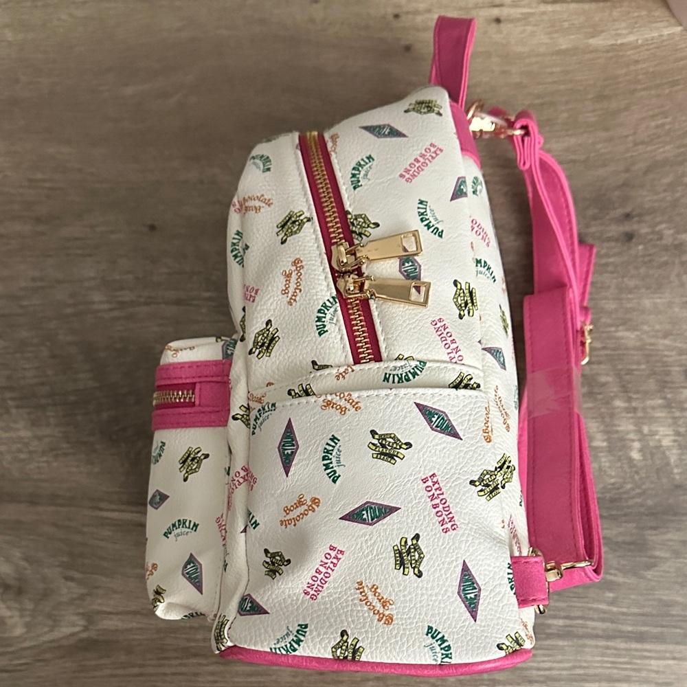 Harry Potter Honeydukes Mini Backpack BNWT - Picture 2 of 14